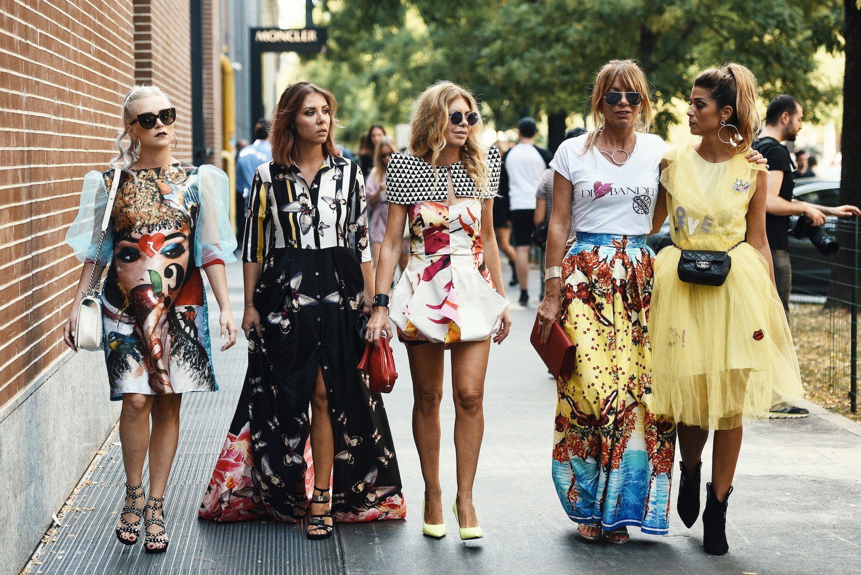 Glenn Schlossberg: The Effect of Globalization on Fast Fashion | by Glenn  Schlossberg | Medium